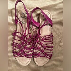 NWT 11M Stretch Sandals